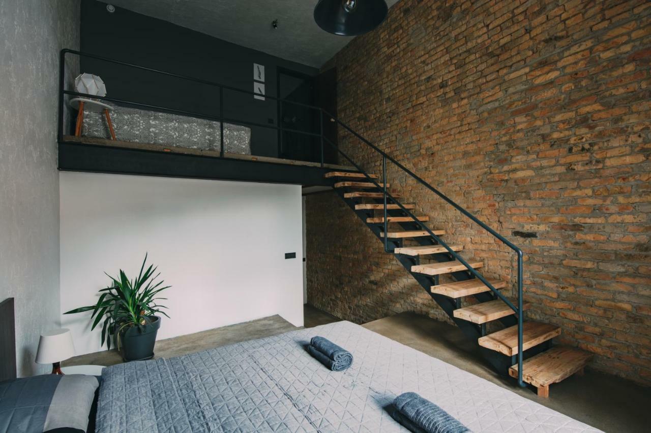 Appartamento Old Factory Loft Aprtment L39 Riga